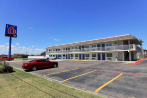 Motel 6-Corpus Christi, TX - East - North Padre Island